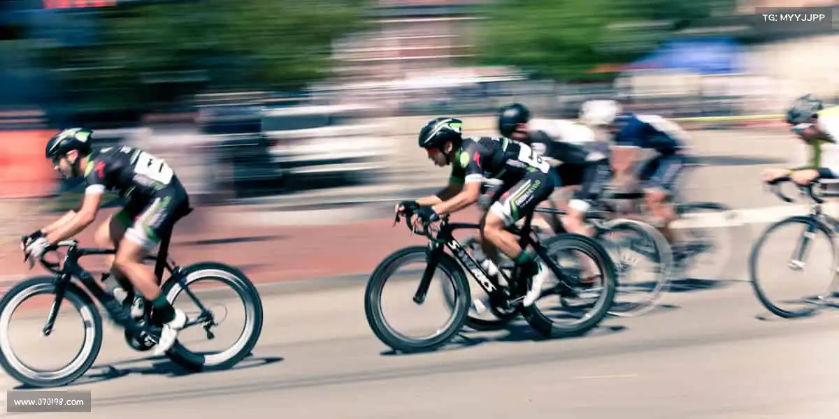 必一运动🏐团队协作,永不言弃 —— 在体育的世界里,我们都是追光者!